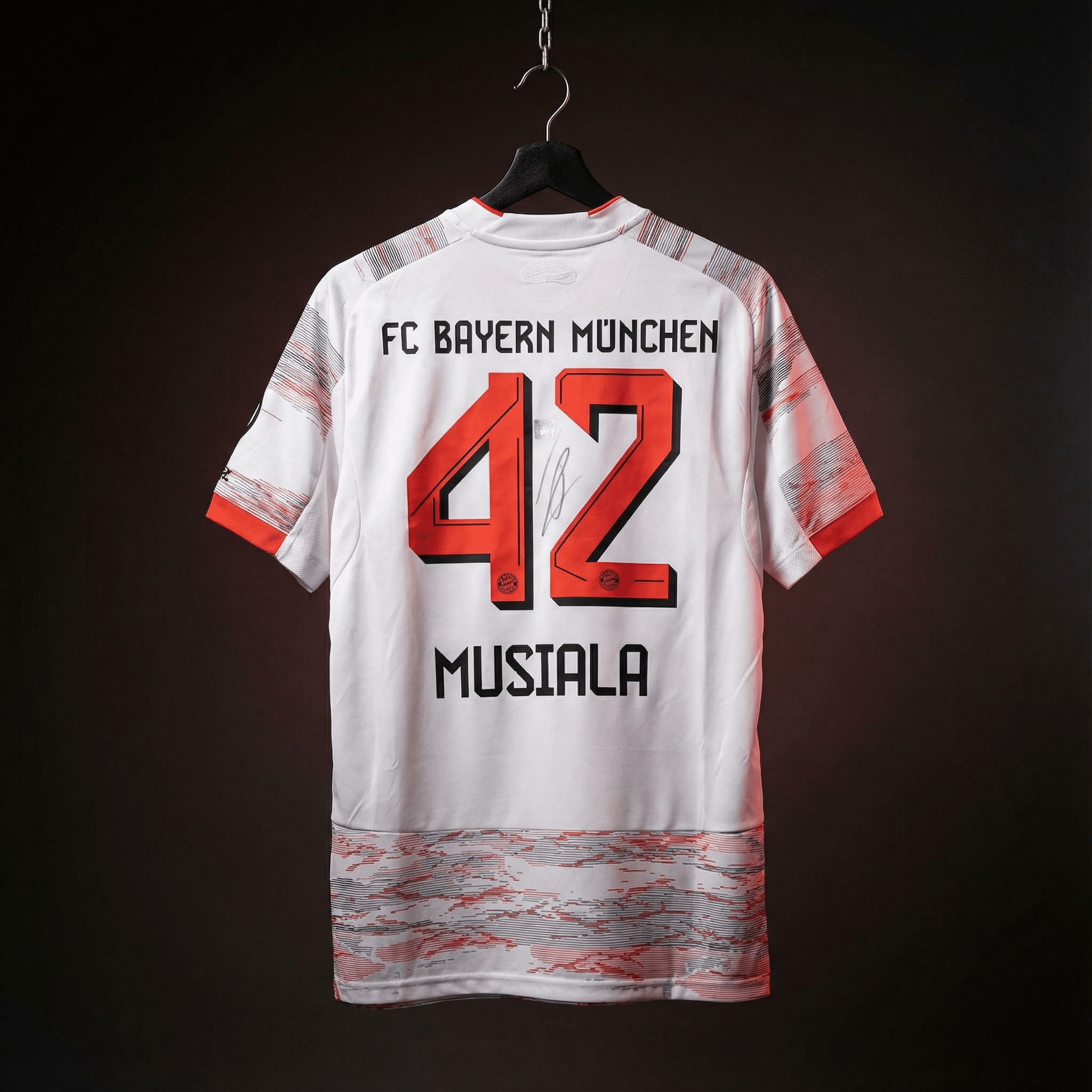 MysteryPacks - MÜNCHEN SPECIAL PACK | GARANTIERTE BAYERN - UNTERSCHRIFT PITCHSIDE GmbH