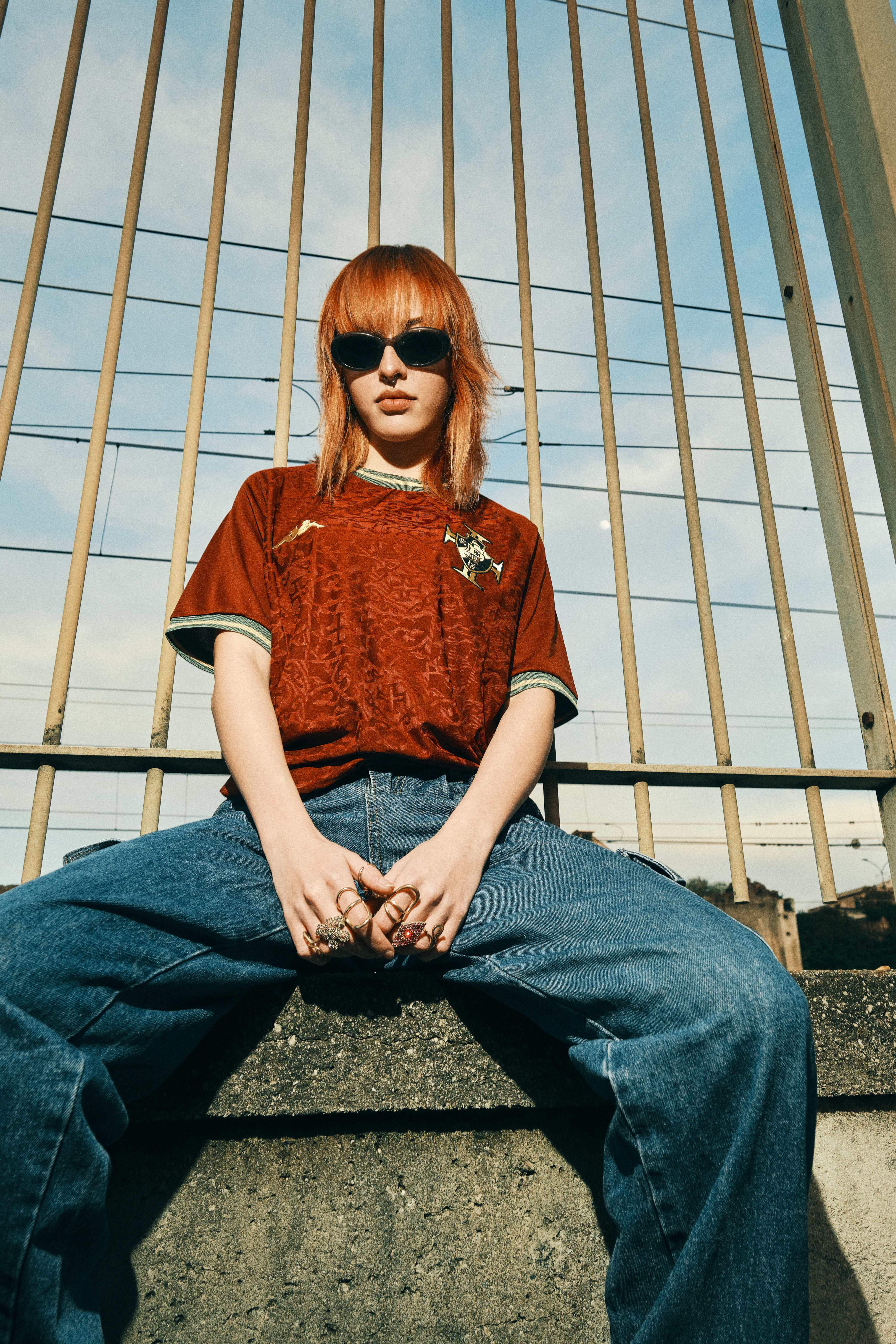 Überraschungspaket mit Fußball-Trikot – zufälliger Verein